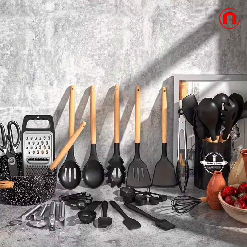 44-piece kitchen utensil set
