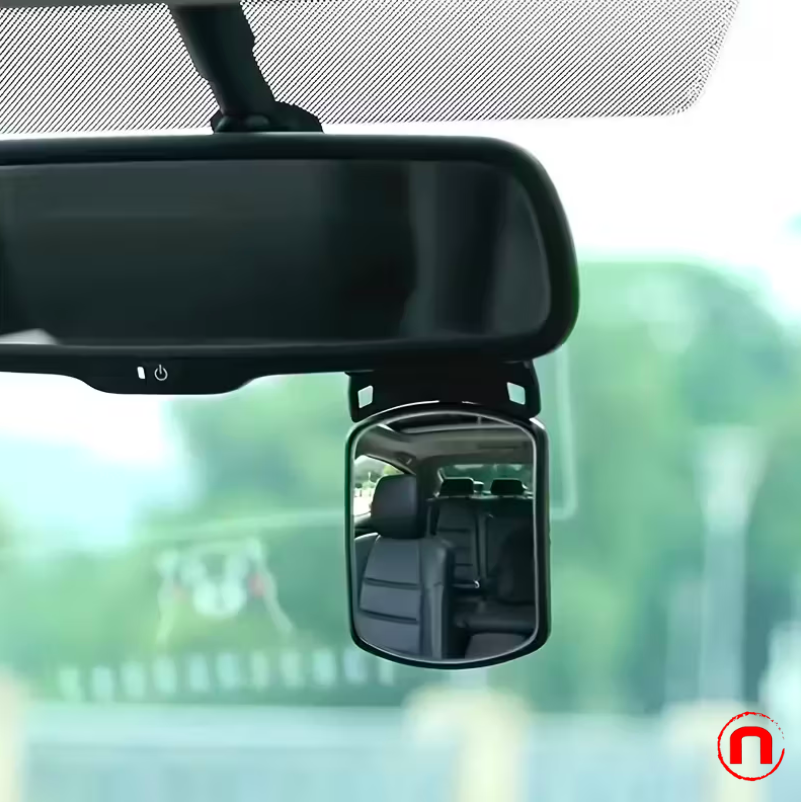 Espejo monitor automático para el asiento trasero