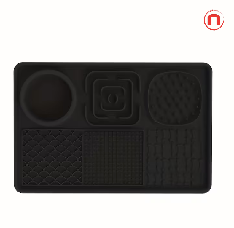 🐾 6-in-1 Slow Feeder Lick Mat