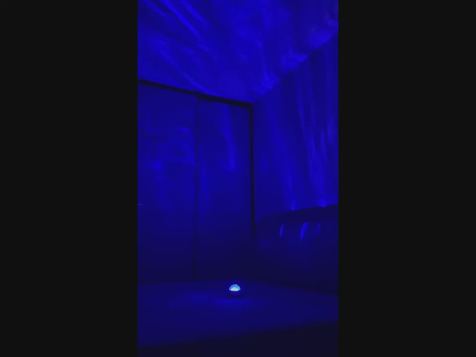 Aurora Borealis Projector Lamp ✨ | Art Deco Night Light with Remote Control & Infrared Sensor