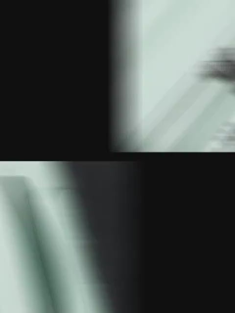 14+20 Inch Two-Piece Hardside Suitcase